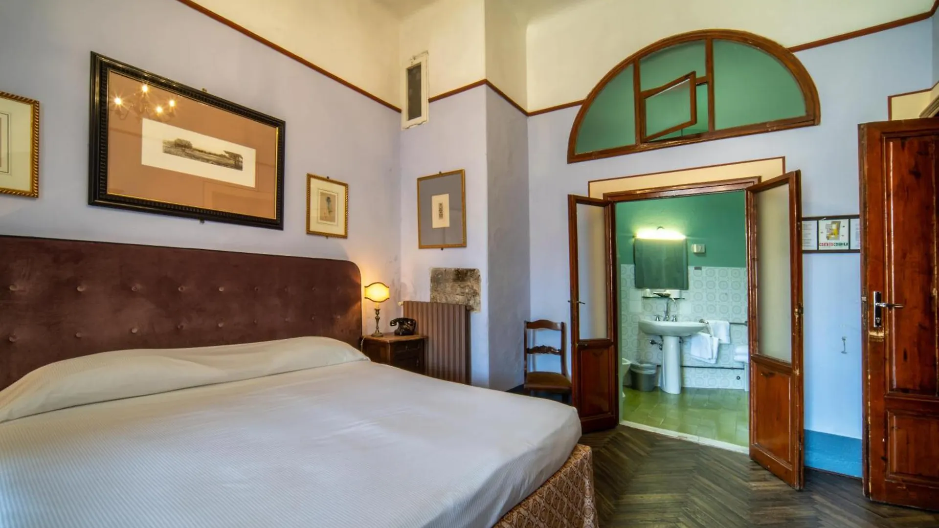 Royal Victoria Hotel Pisa 3*,  Italy